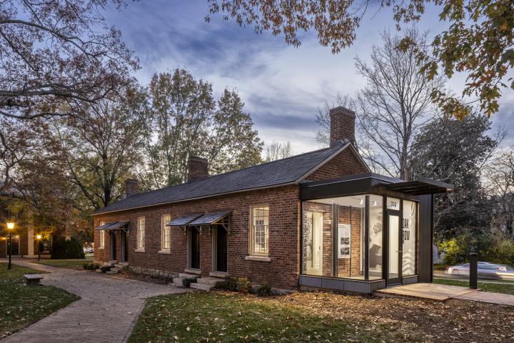 AIA Triangle, Honor Award, Small Projects, Davidson College, Oak Row